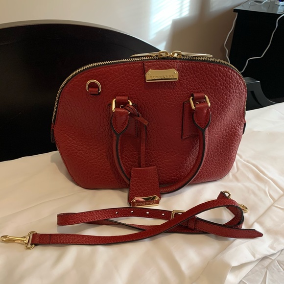 Burberry leather shoulder bag, like new , - Picture 1 of 8